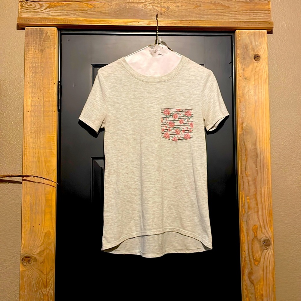 Modern Lux tee